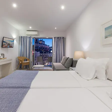 Baltum Hotel 3*